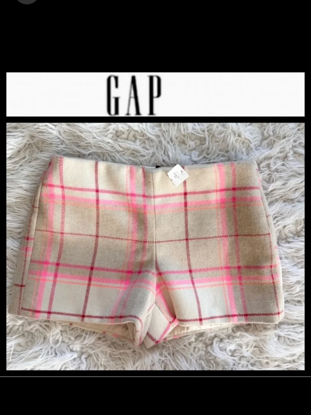 NWT GAP Kids Pink and Cream Wool Blend Shorts